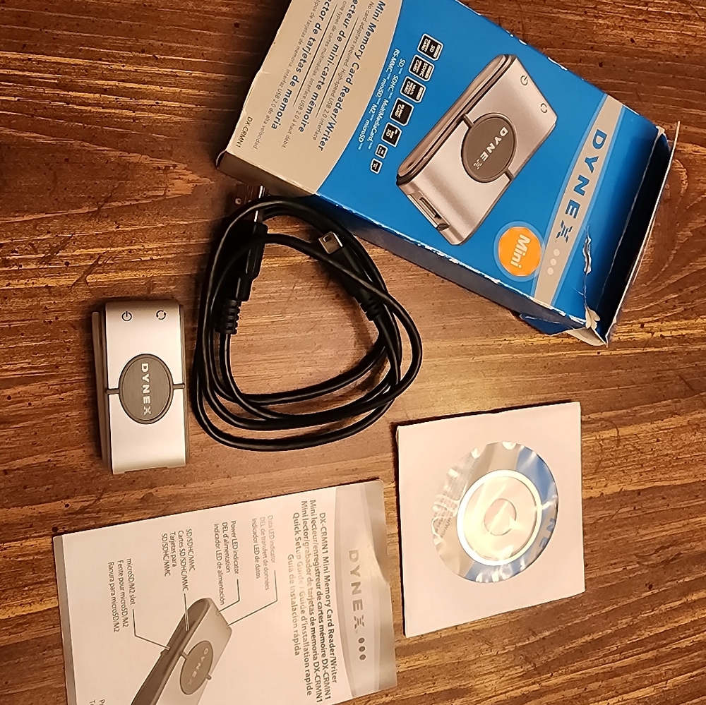 Dynex Mini Memory Card Reader